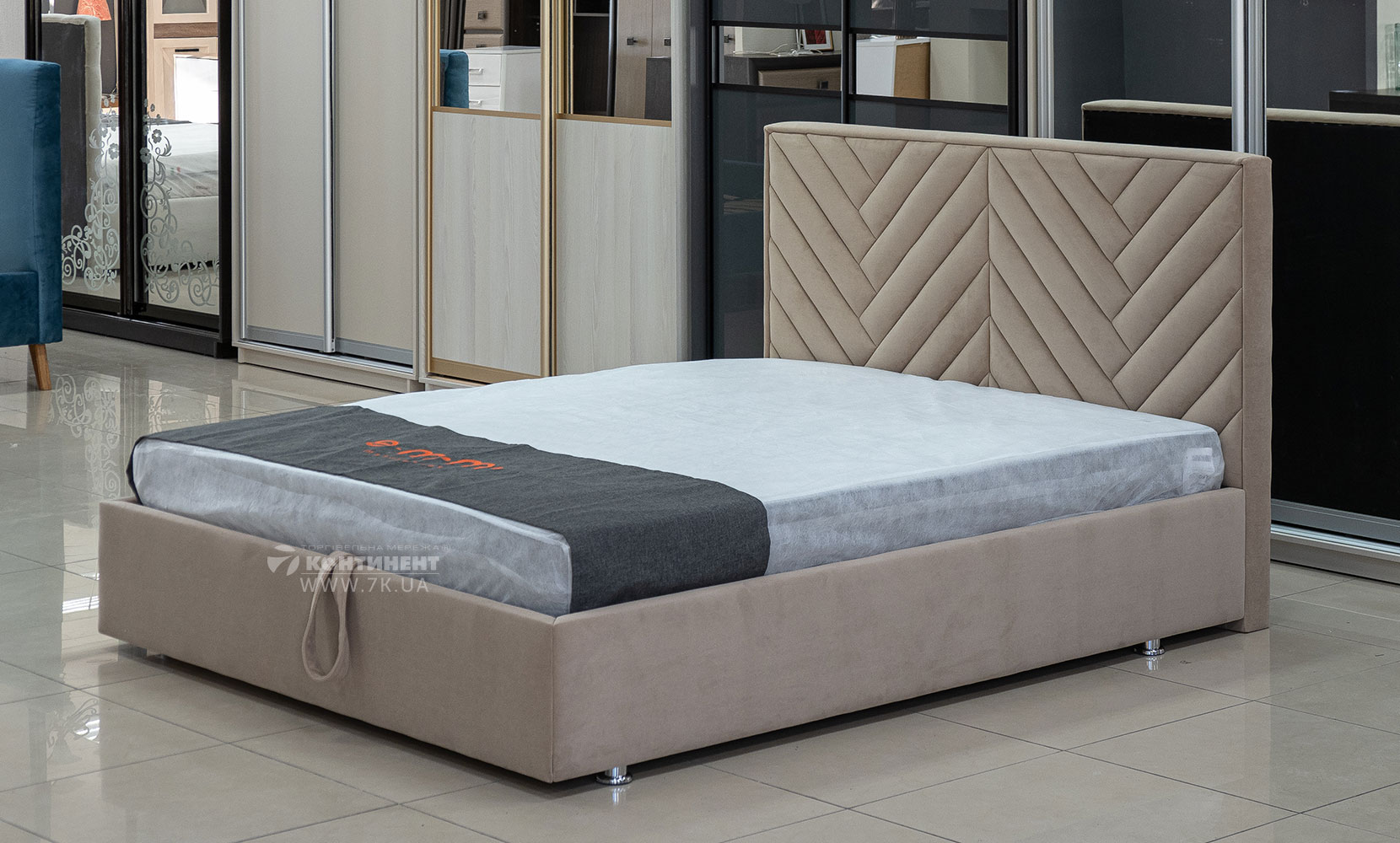 М'які ліжка Вегас 160*200 з підйом.механізмом, б/м в тканині 1кат - фото 3 М'які ліжка Вегас 160*200 з підйом.механізмом, б/м в тканині 1кат - фото 3