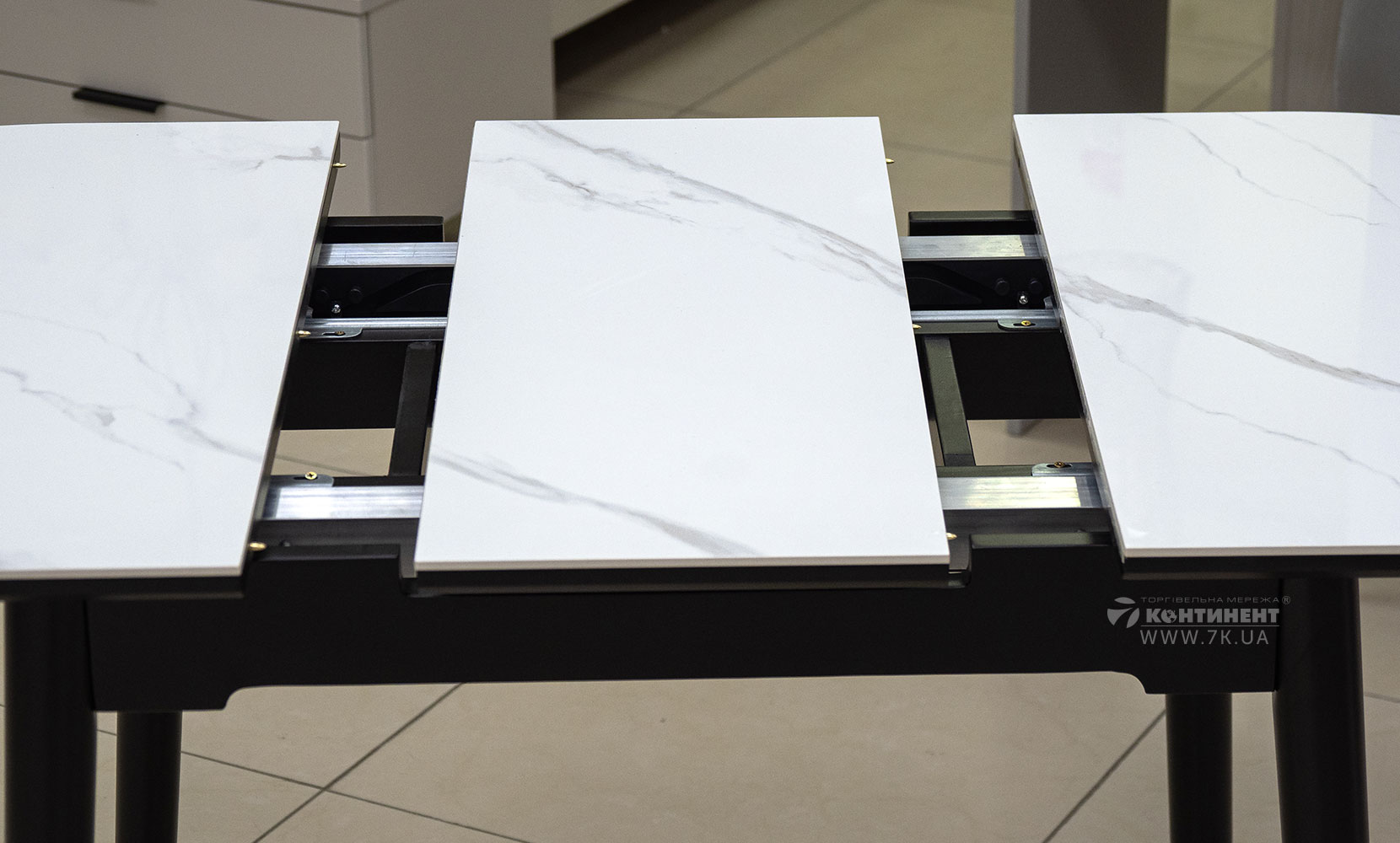 Кухонний стіл Тітан XS-1309 чорний/керам білий - фото 5 Кухонний стіл Тітан XS-1309 чорний/керам білий - фото 5