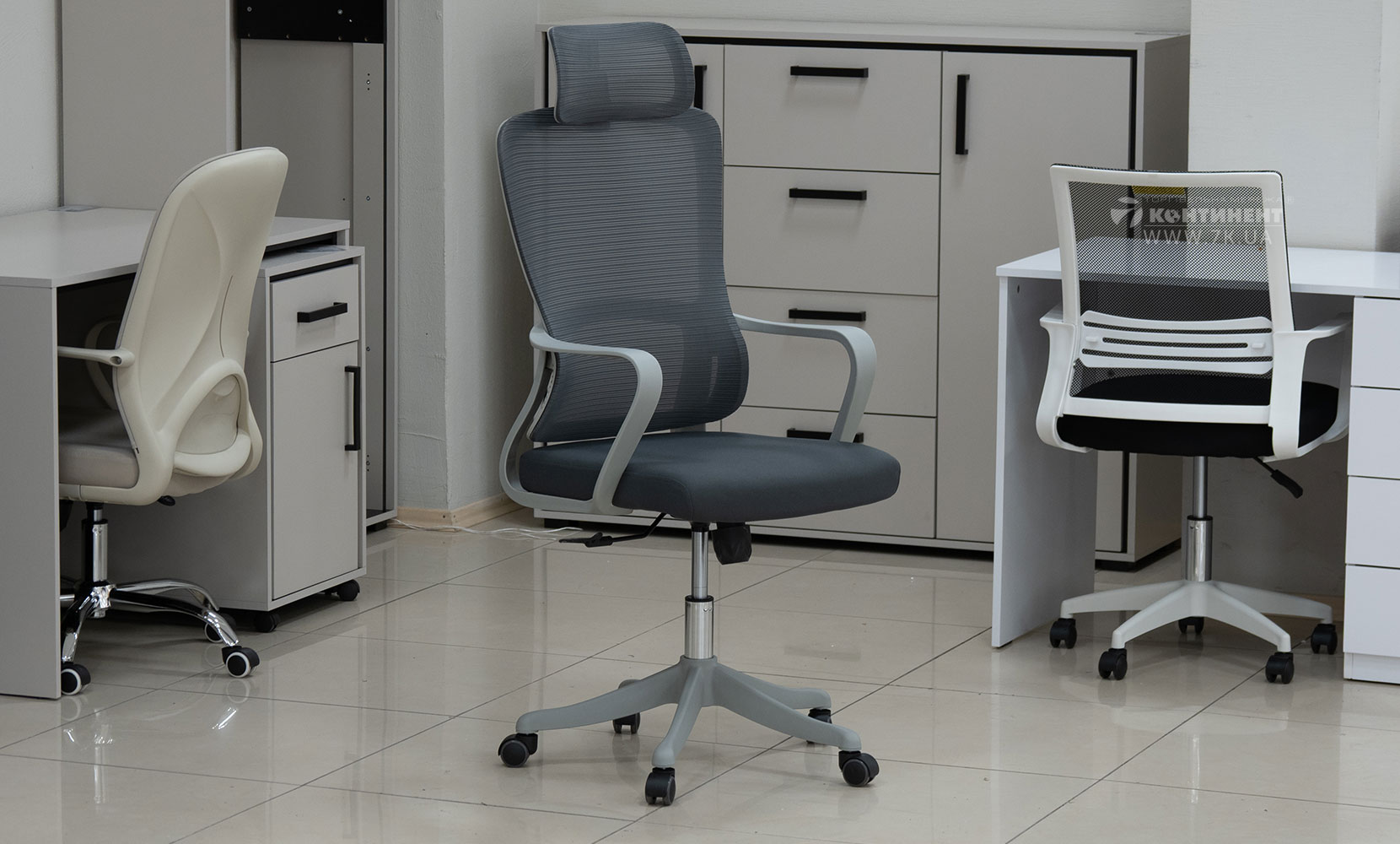 Офісне крісло Стілець офісний Страйк сірий - фото 2