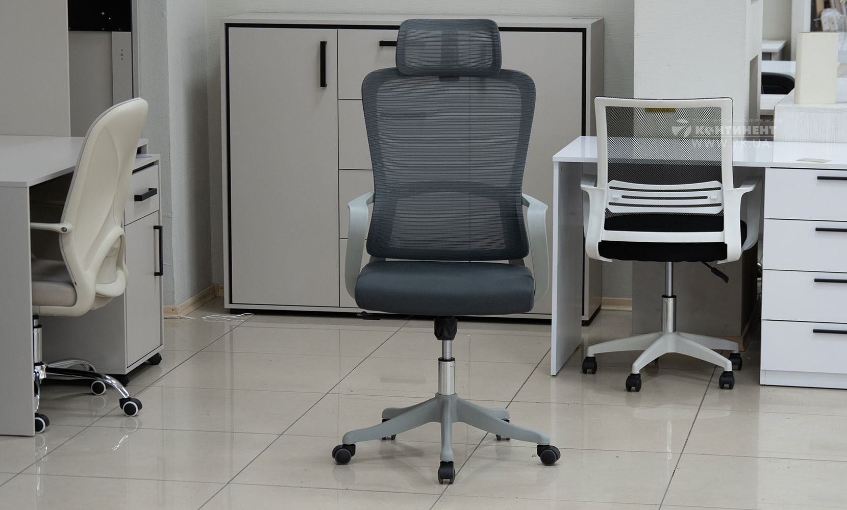 Офісне крісло Стілець офісний Страйк сірий - фото 3