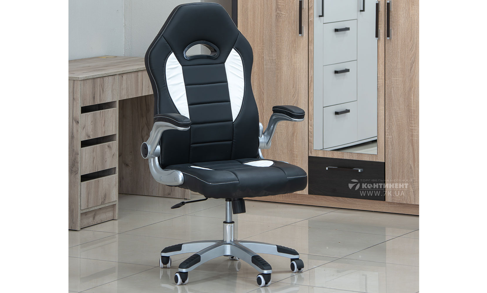 Офісне крісло Стілець офісний Плей чорний-білий - фото 2