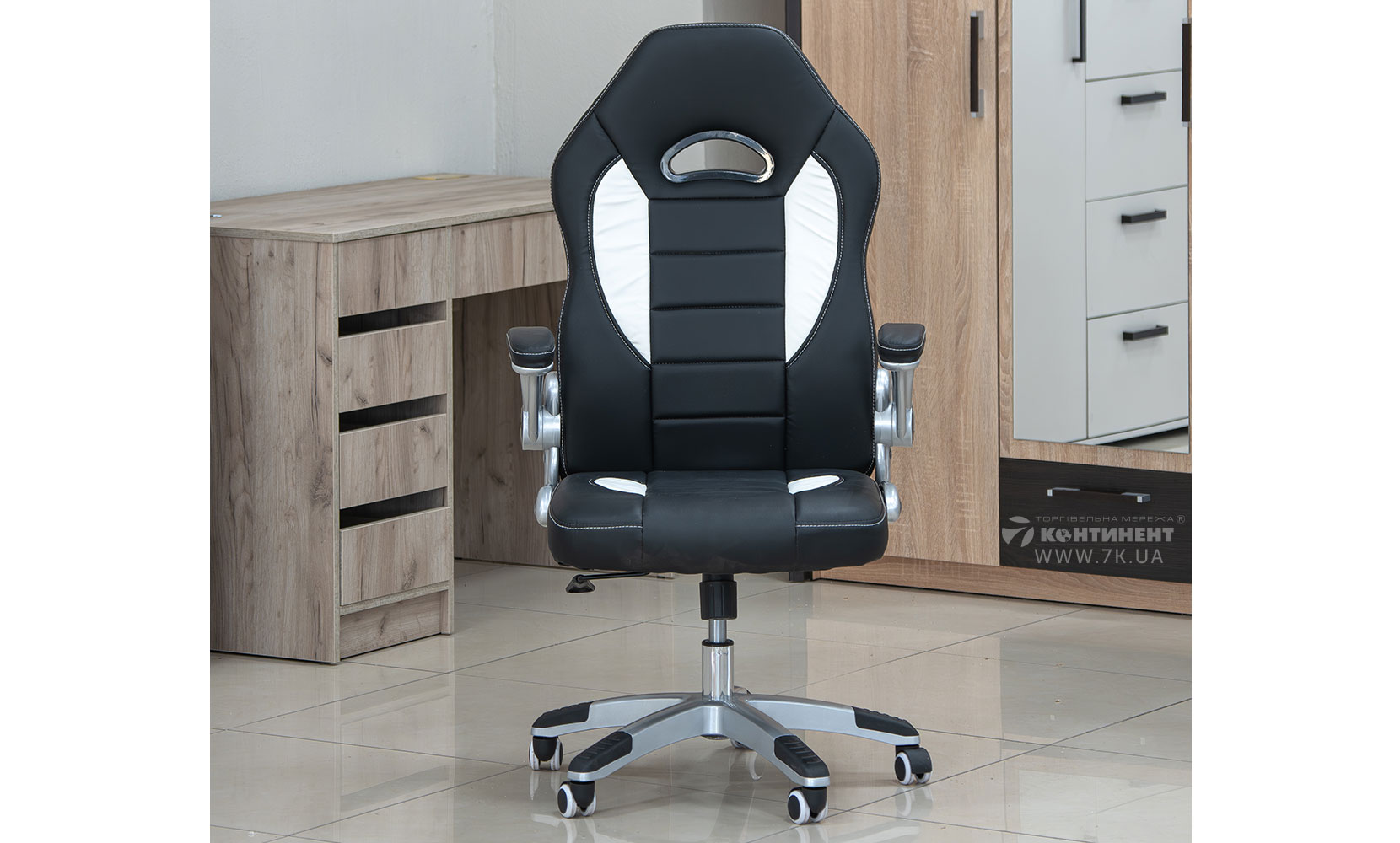 Офісне крісло Стілець офісний Плей чорний-білий - фото 3