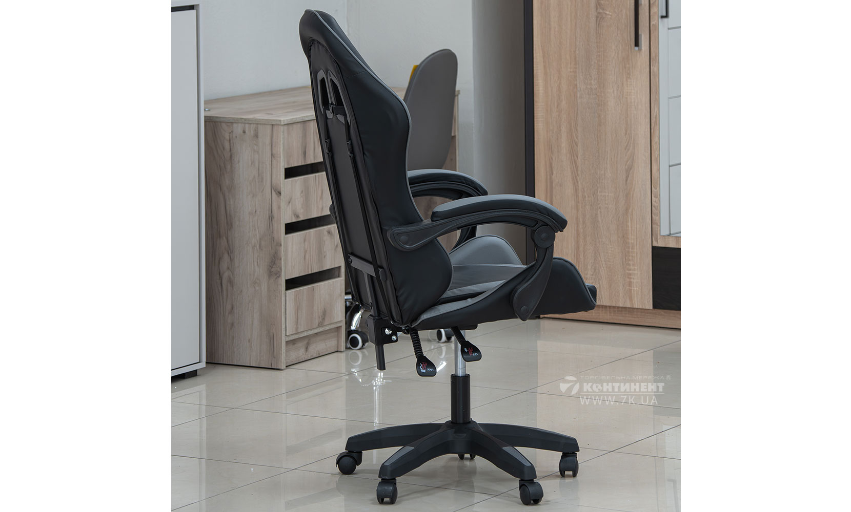 Офісне крісло Стілець офісний Слім чорно-сірий - фото 4