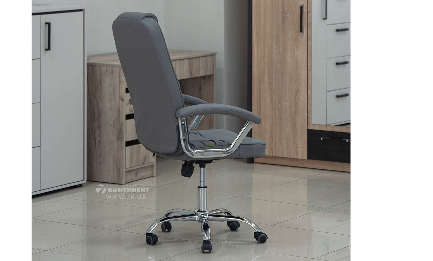 Офісне крісло Стілець офісний Фокус сірий - фото 4