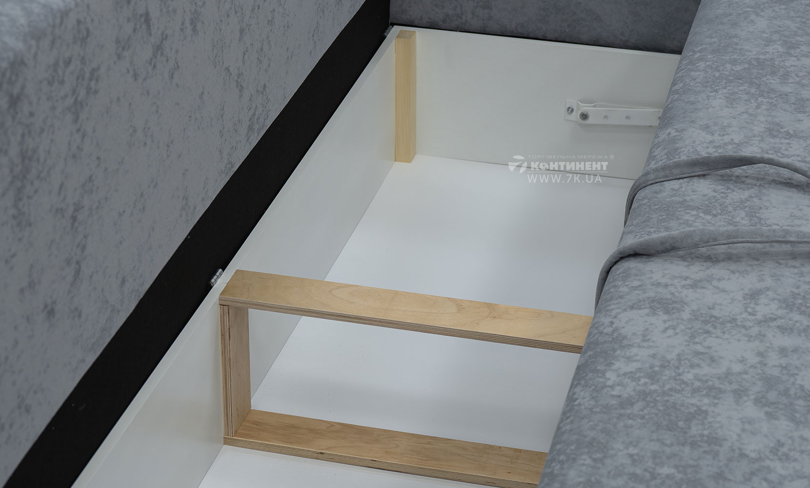 Прямий диван Верона king 8 dove/11 grafit/горіх91 - фото 5 Прямий диван Верона king 8 dove/11 grafit/горіх91 - фото 5