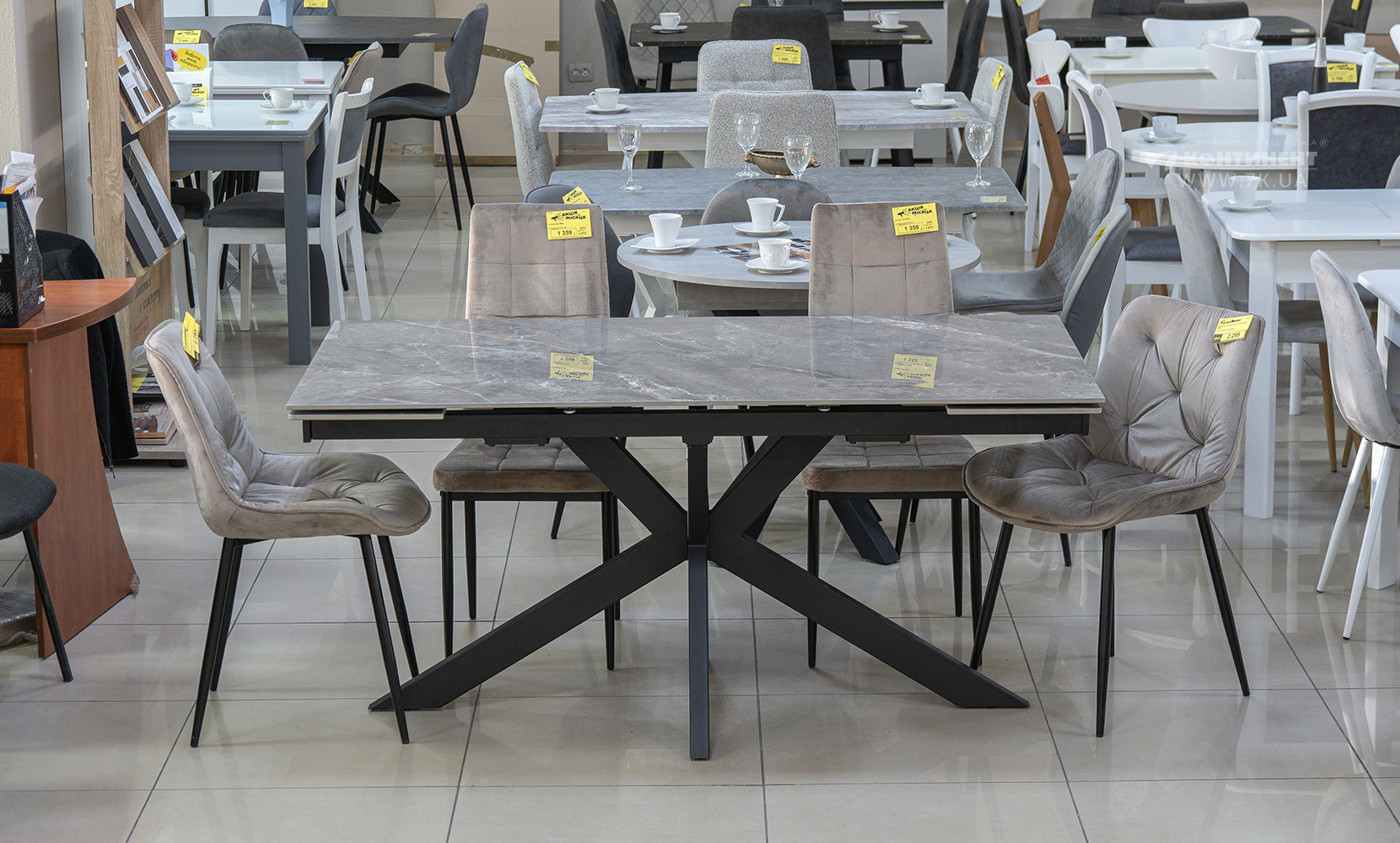 Кухонний стіл Стіл Квант 160х90(+60) чорний/керам Армані грей - фото 3 Кухонний стіл Стіл Квант 160х90(+60) чорний/керам Армані грей - фото 3