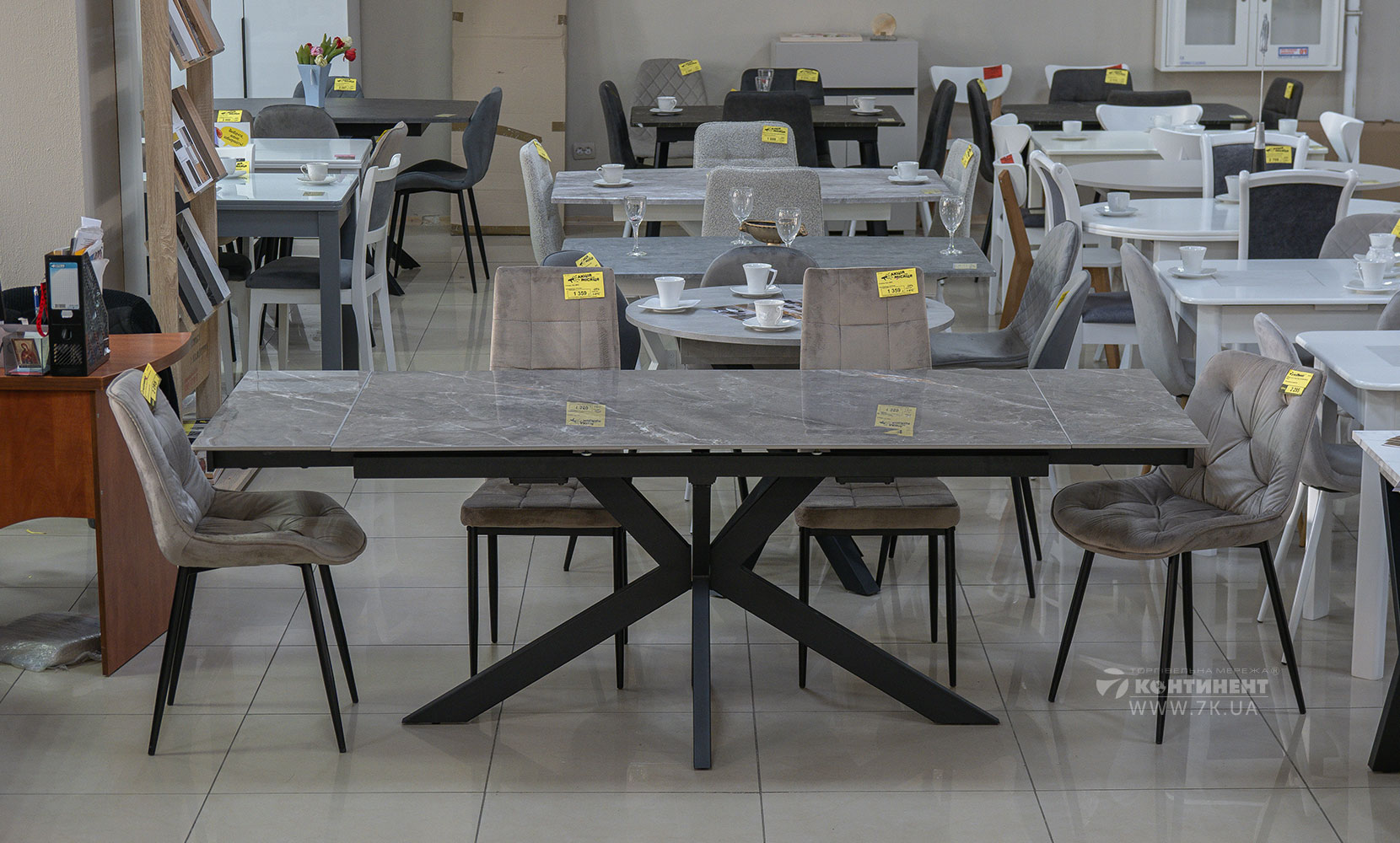 Кухонний стіл Стіл Квант 160х90(+60) чорний/керам Армані грей - фото 6 Кухонний стіл Стіл Квант 160х90(+60) чорний/керам Армані грей - фото 6