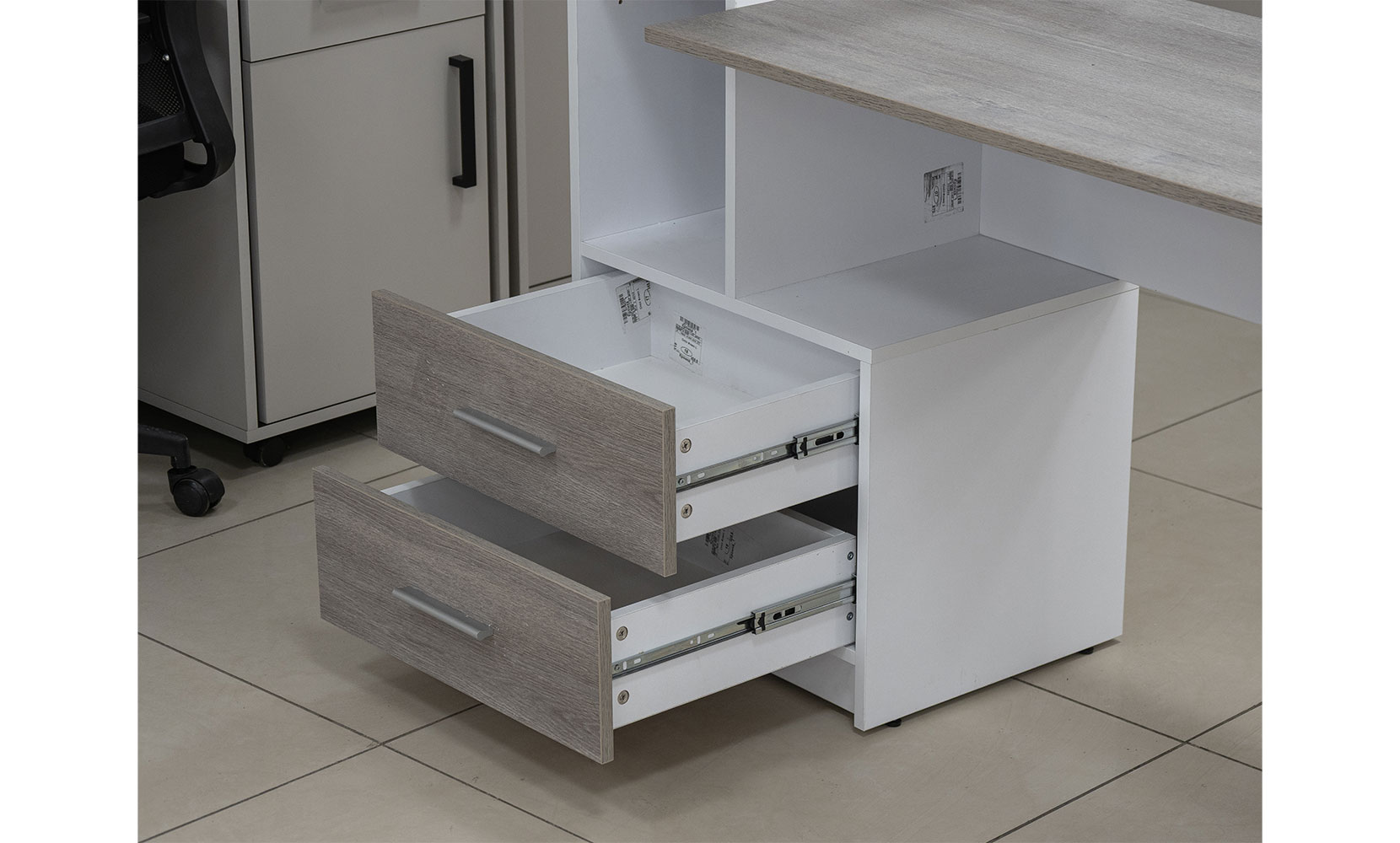 Письмовий та комп'ютерний стіл Флекс NEW лівий німфея альба/дуб клабхаус сірий - фото 4 Письмовий та комп'ютерний стіл Флекс NEW лівий німфея альба/дуб клабхаус сірий - фото 4