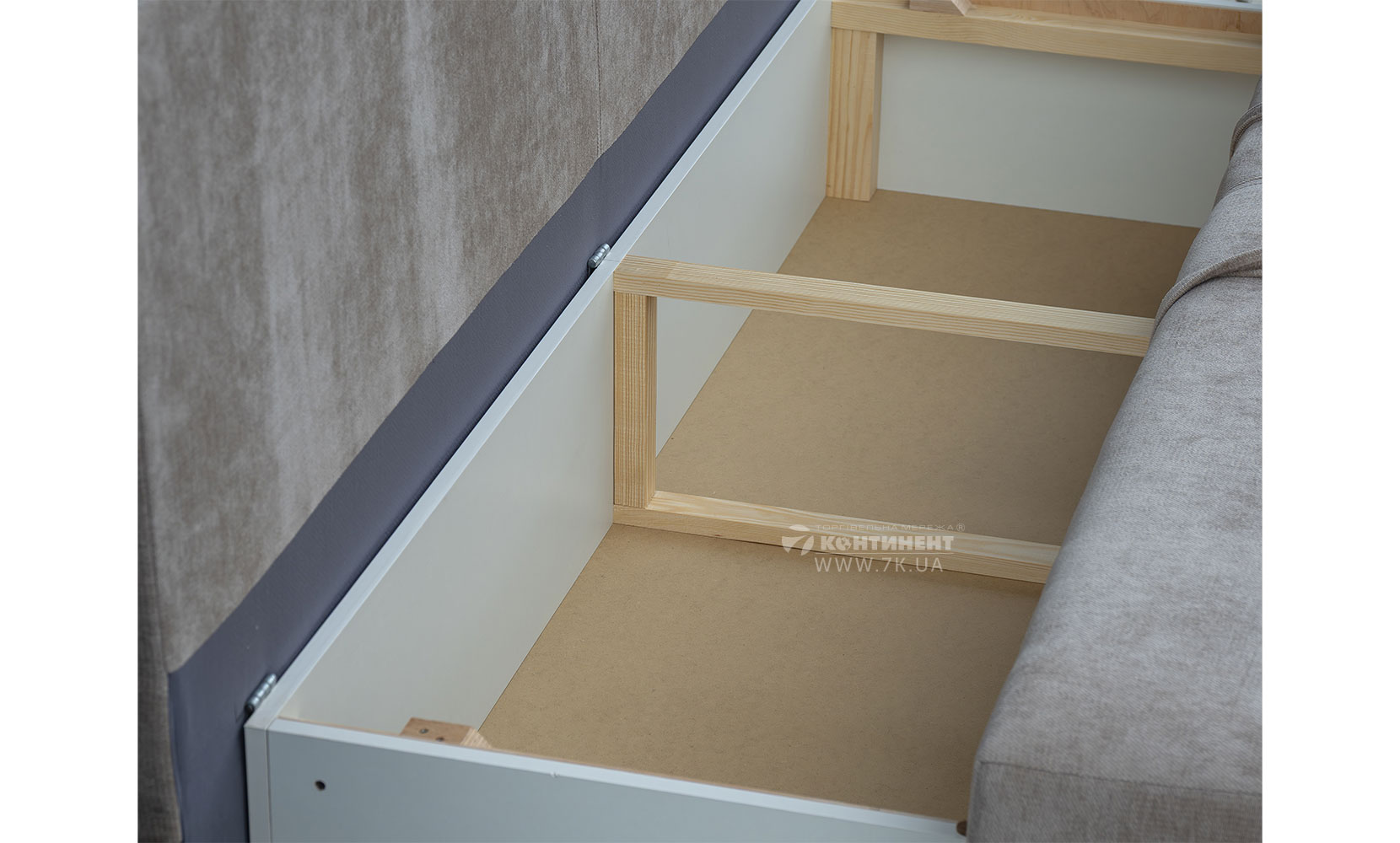 Прямий диван Євро Люкс etro 11 - фото 3 Прямий диван Євро Люкс etro 11 - фото 3