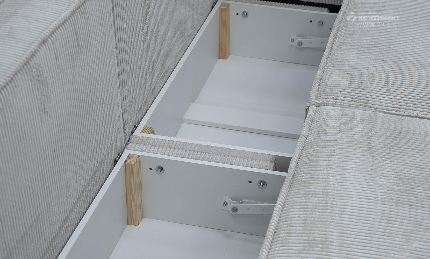 Прямий диван Лаціо в тканині 0 категорії - фото 5 Прямий диван Лаціо в тканині 0 категорії - фото 5